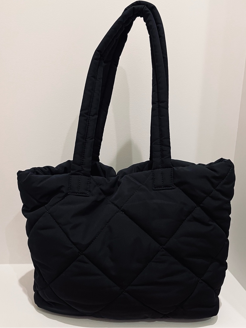 Street Level Puffy Quilted Black Tote Bag - Everyday Shoulder Tote